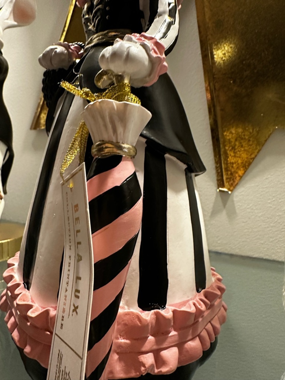Bella Lux Pink & Black female Rabbit Figurine Dress Decor new with tags - Picture 9 of 9